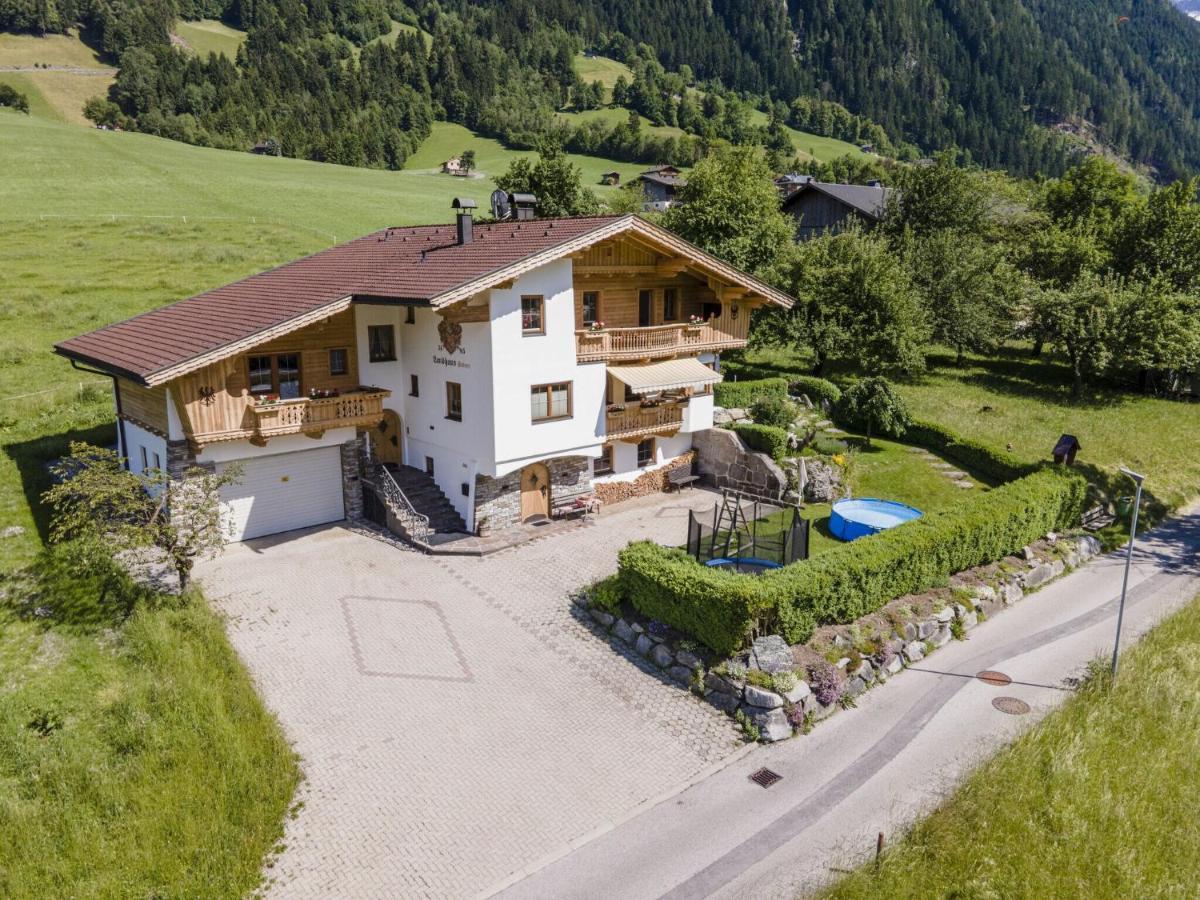 Beautiful Apartment In Ramsau With Balcony Ramsau im Zillertal Eksteriør billede