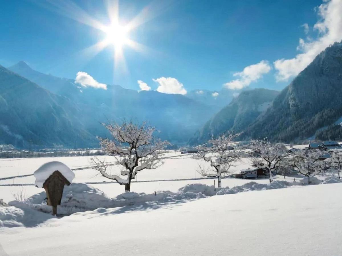 Beautiful Apartment In Ramsau With Balcony Ramsau im Zillertal Eksteriør billede