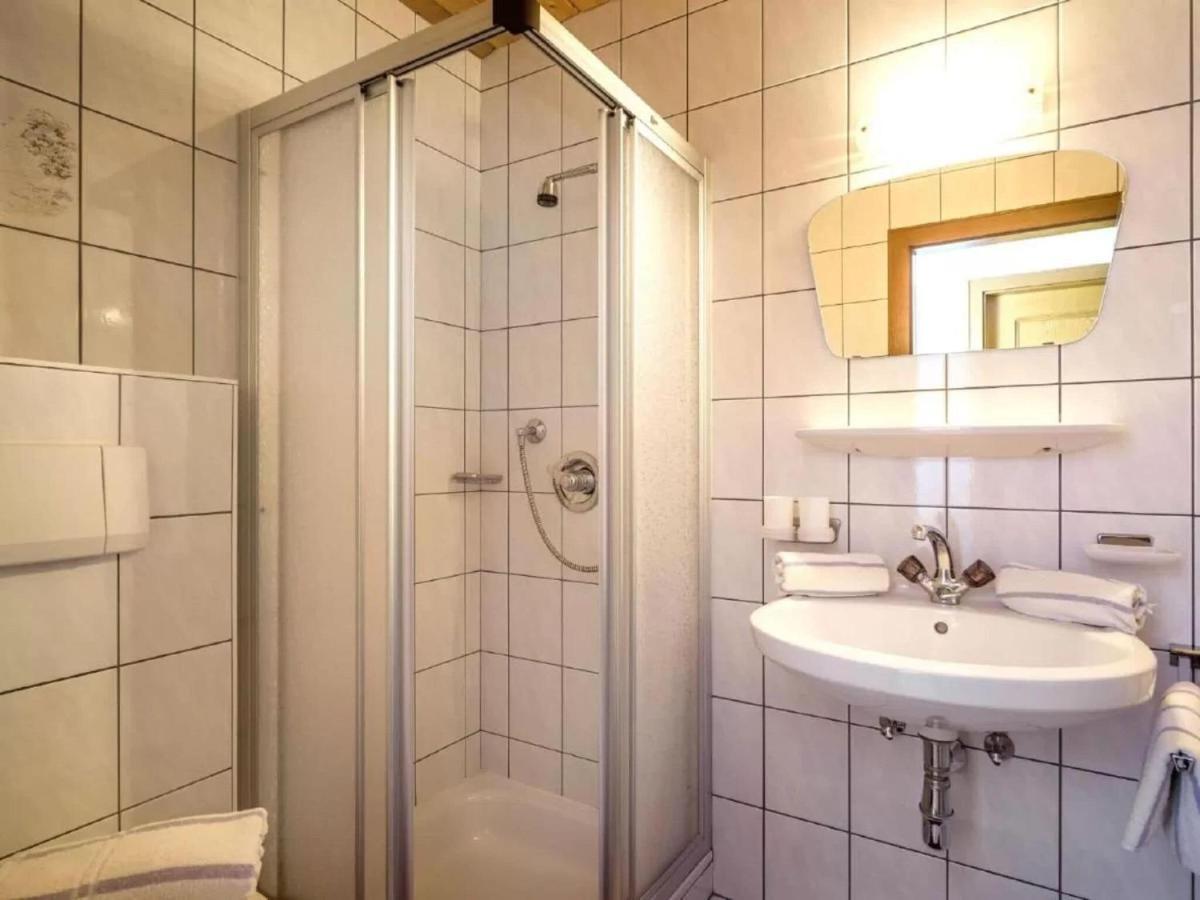Beautiful Apartment In Ramsau With Balcony Ramsau im Zillertal Eksteriør billede